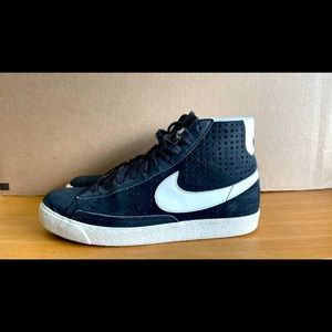 Nike Blazer